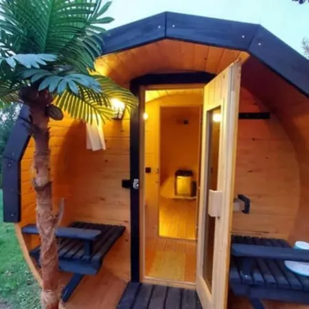 农家乐 Agro U Murzyna Sienno