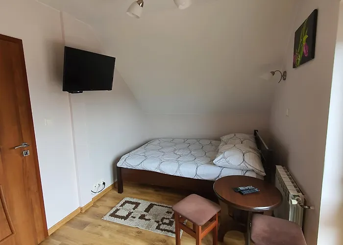 ファームステイ Agro U Murzyna